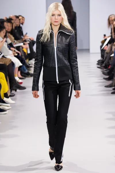 Look 23
